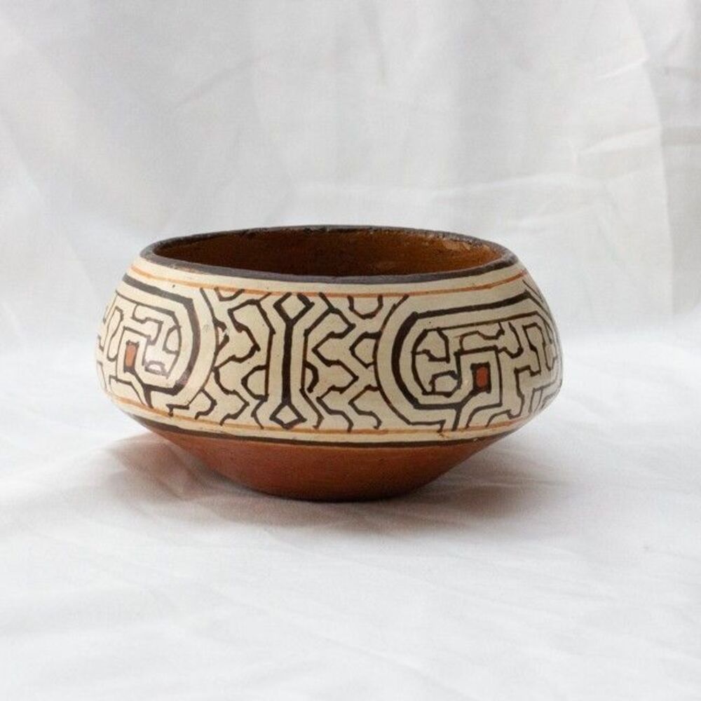 Antique Shipibo-Conibo Peru Polychrome Pottery Bowl Kené Design Ayahuasca Vision
